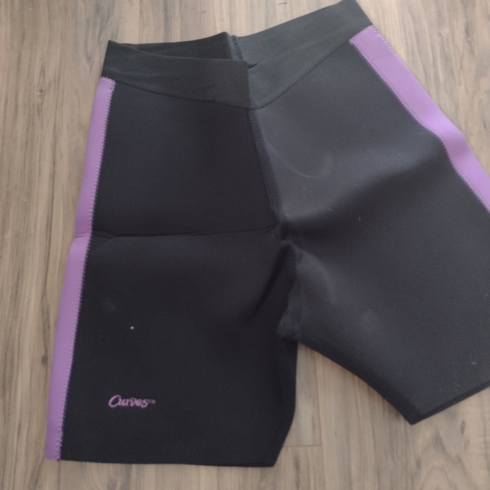 Curves brand slimming shorts new never worn